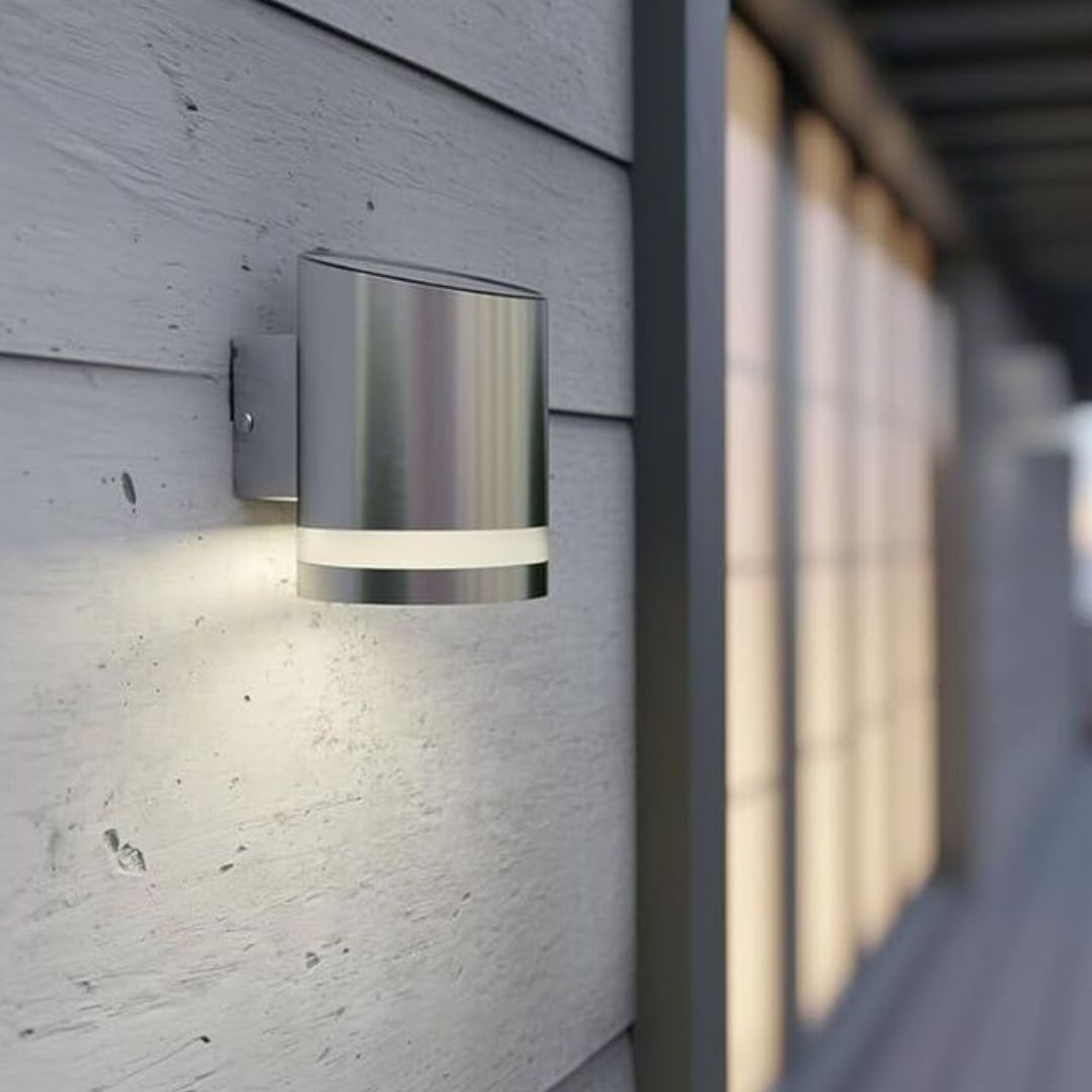 Steelo – Applique Murale en Acier Inoxydable