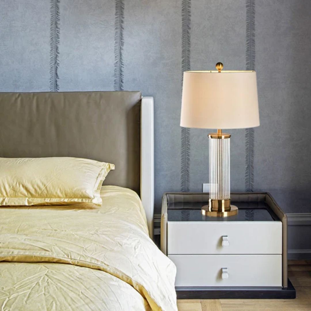 VitrumLux – Lampe de Table en Verre et Tissu