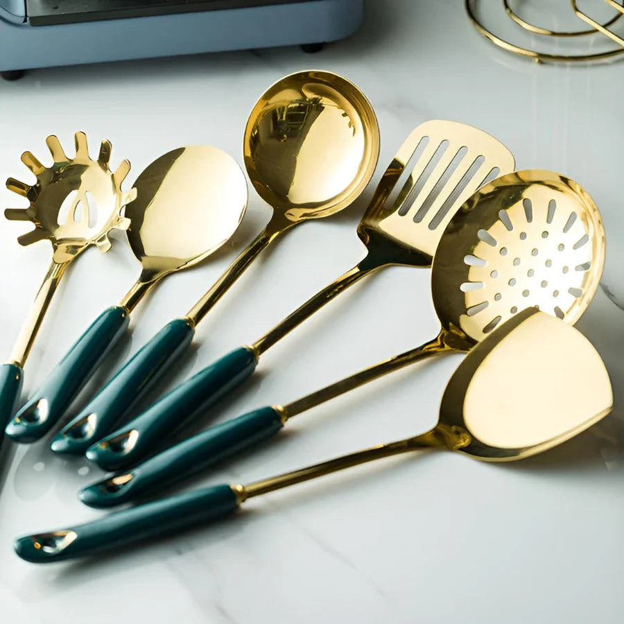 Ensemble d'ustensiles en acier inoxydable Golden Elegance