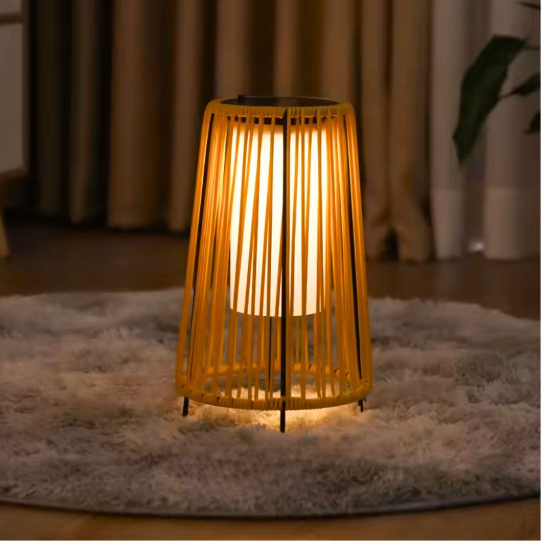 Lampadaire Solaro en rotin
