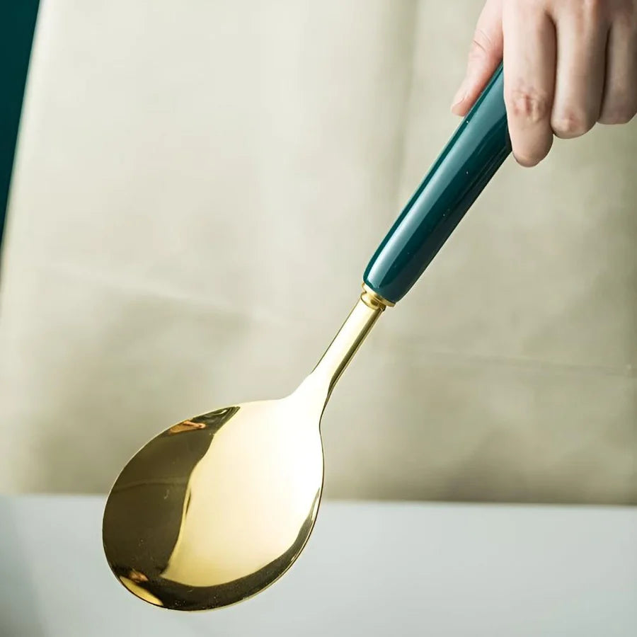 Ensemble d'ustensiles en acier inoxydable Golden Elegance