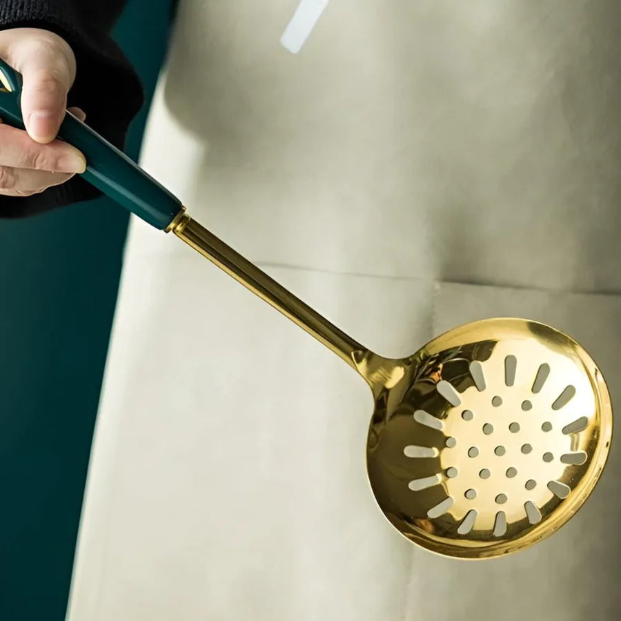 Ensemble d'ustensiles en acier inoxydable Golden Elegance