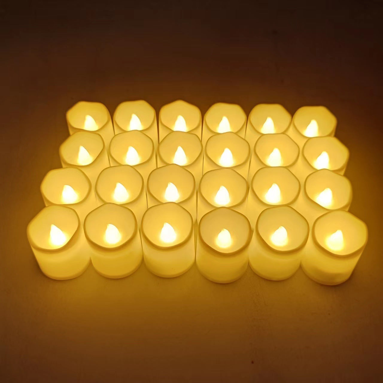 Lot de 6 bougies LED sans flamme et vacillantes à cire courte