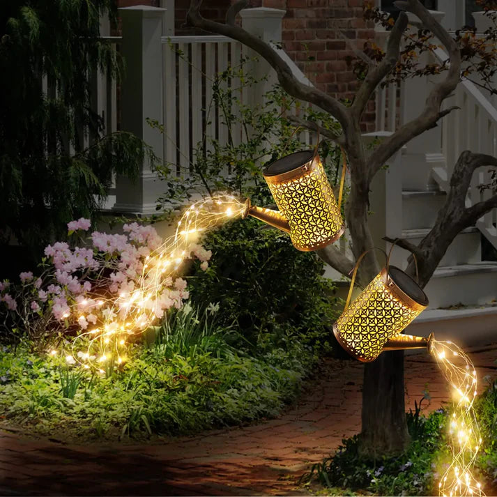 FairyPour - Arrosoir solaire décoratif avec lumières en cascade