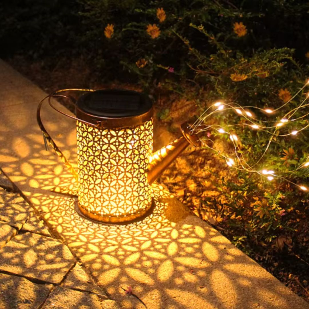 FairyPour - Arrosoir solaire décoratif avec lumières en cascade