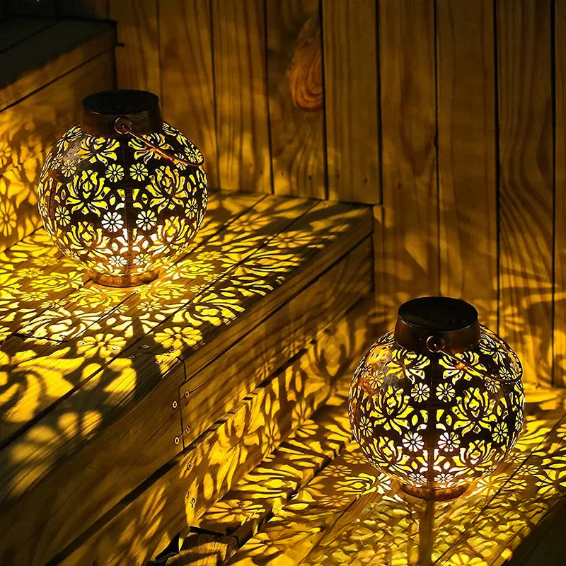 Éclaria – Lanterne LED Solaire Extérieure