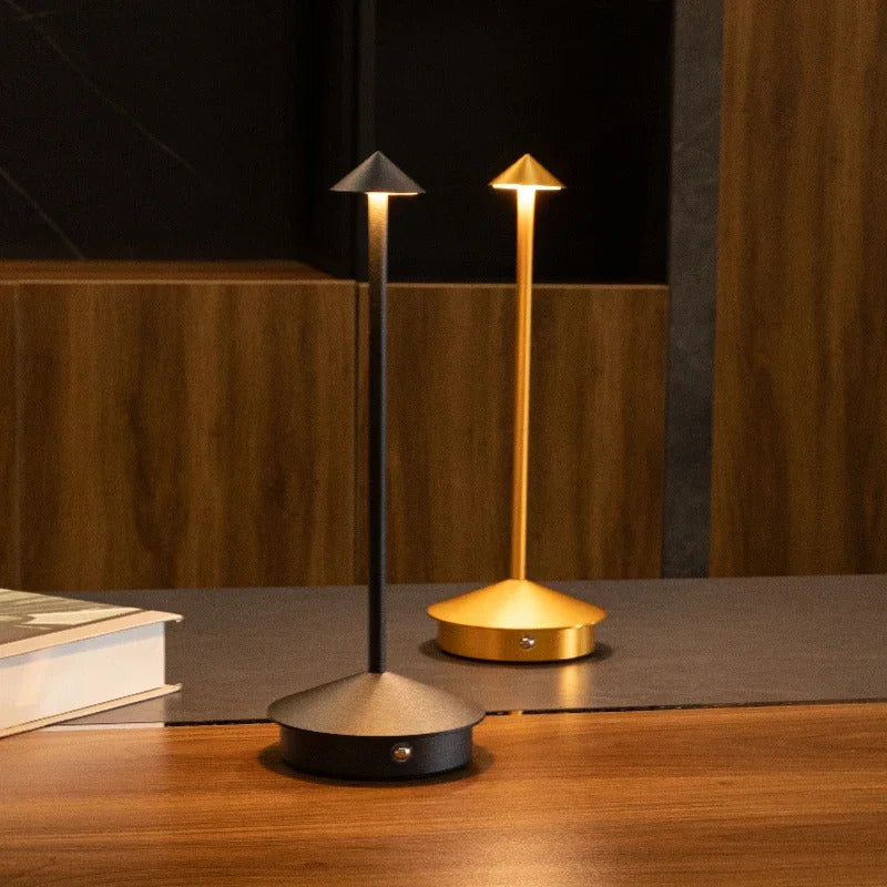 Mirth - Lampe de table minimaliste