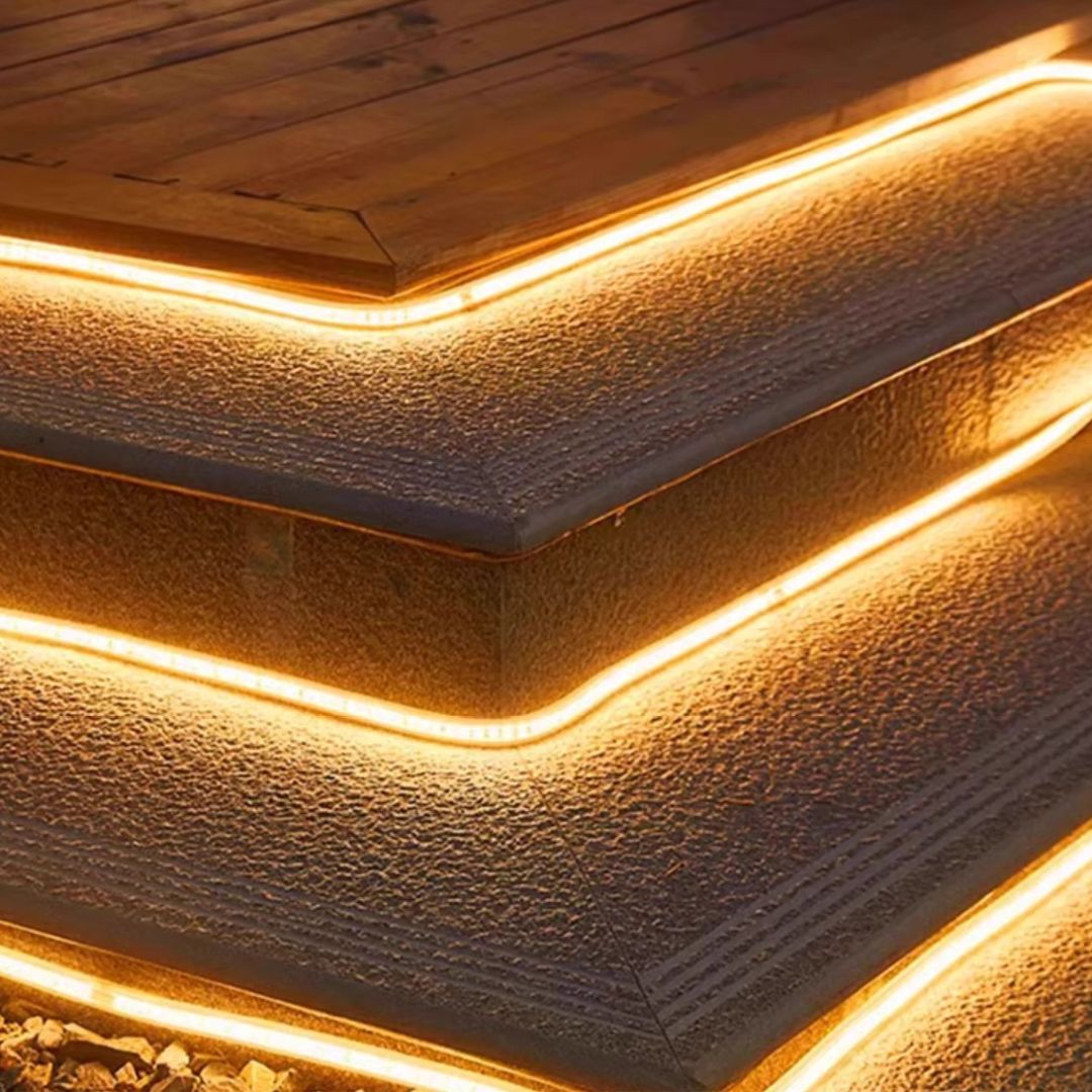 FlexiGlow Ruban LED Solaire – Lumière Extérieure Étanche IP67