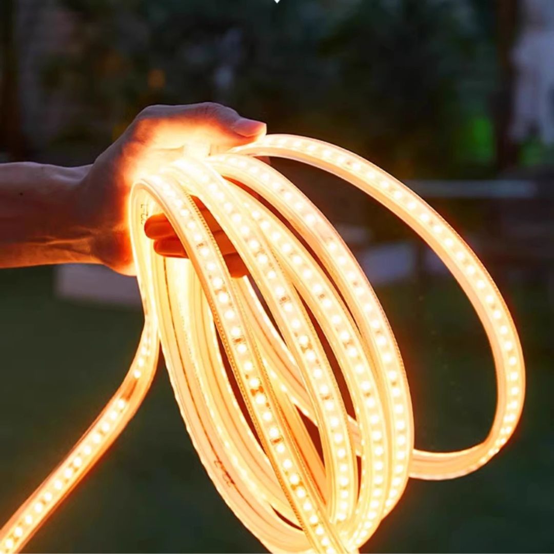 FlexiGlow Ruban LED Solaire – Lumière Extérieure Étanche IP67