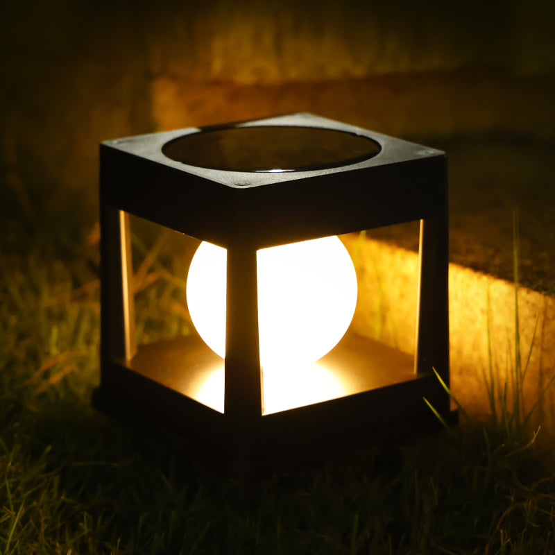 CubeGlow™ - Lampe solaire pour allée