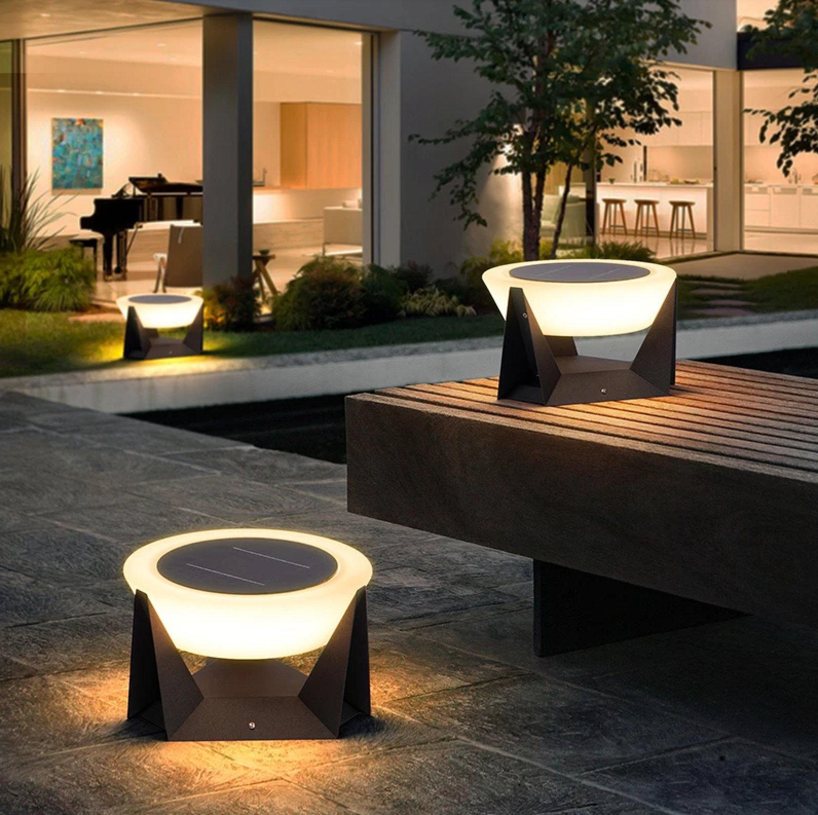 Luminova™- Lampe solaire décorative moderne